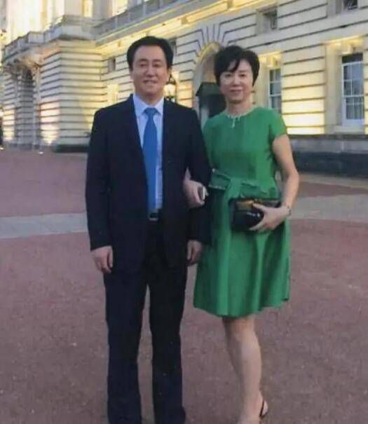 据米兰新闻网记者AntonioVitiello报道，米兰前锋奥卡福在国际比赛日期间出现腿筋受伤的状况，需要接受进一步检查评估伤情。